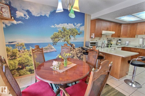 230 Chateau Place, Edmonton, AB - Indoor