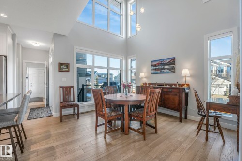 173 Hays Ridge Boulevard, Edmonton, AB - Indoor Photo Showing Dining Room
