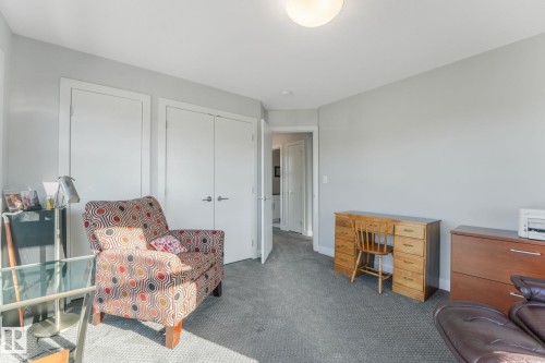 173 Hays Ridge Boulevard, Edmonton, AB - Indoor