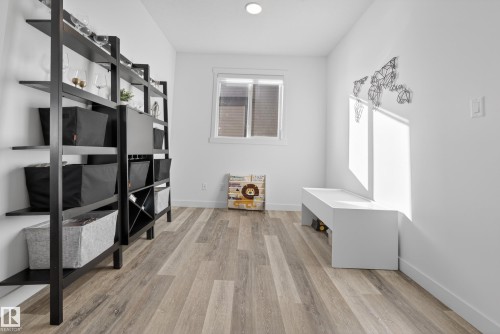 View of storage area - 9727 205 Street, Edmonton, AB - Indoor