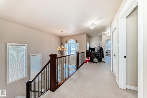 3711 163 Avenue, Edmonton, AB - Indoor Photo Showing Other Room