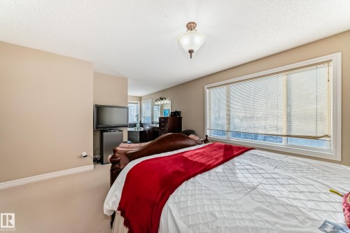 3711 163 Avenue, Edmonton, AB - Indoor Photo Showing Bedroom