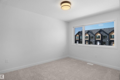19457 22 Avenue, Edmonton, AB - Indoor Photo Showing Other Room
