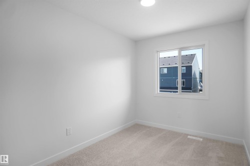 19457 22 Avenue, Edmonton, AB - Indoor Photo Showing Other Room