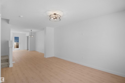 19457 22 Avenue, Edmonton, AB - Indoor Photo Showing Other Room