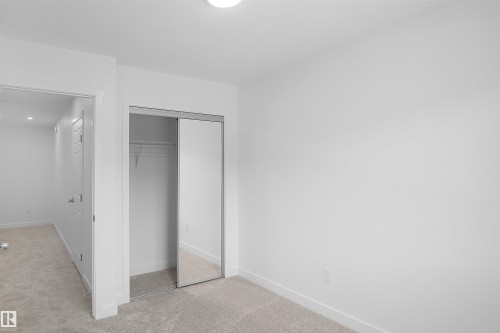 19451 22 Avenue, Edmonton, AB - Indoor Photo Showing Other Room