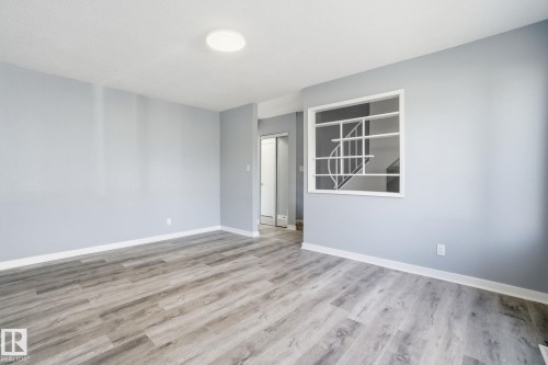 8117 132A Avenue, Edmonton, AB - Indoor Photo Showing Other Room
