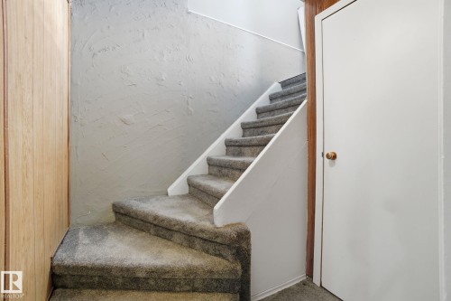 8117 132A Avenue, Edmonton, AB - Indoor Photo Showing Other Room