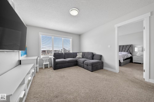 2408 Kelly Circle, Edmonton, AB - Indoor
