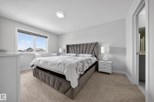 2408 Kelly Circle, Edmonton, AB - Indoor Photo Showing Bedroom