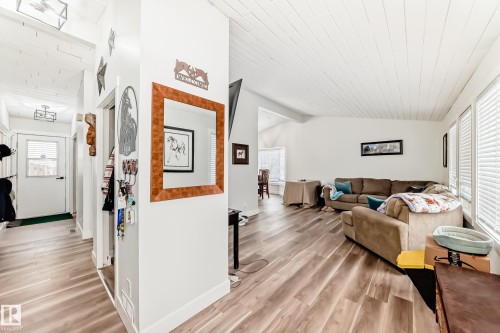 42 Alexander Drive, Leduc, AB - Indoor