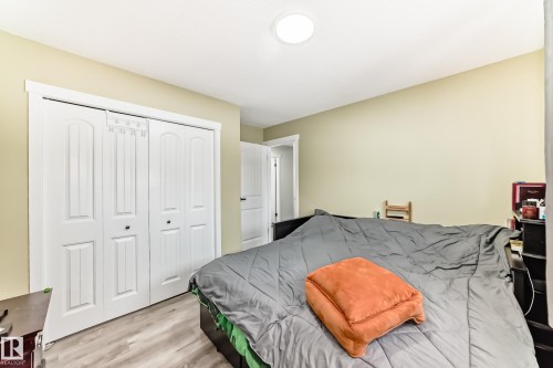 42 Alexander Drive, Leduc, AB - Indoor Photo Showing Bedroom