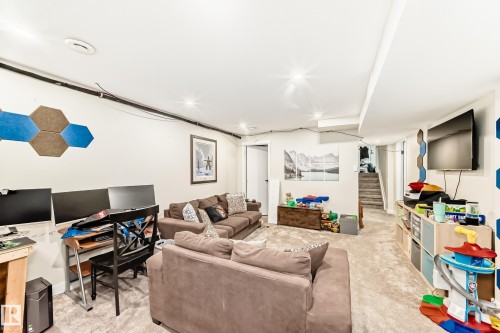 42 Alexander Drive, Leduc, AB - Indoor