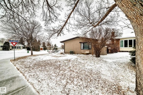 42 Alexander Drive, Leduc, AB - Outdoor
