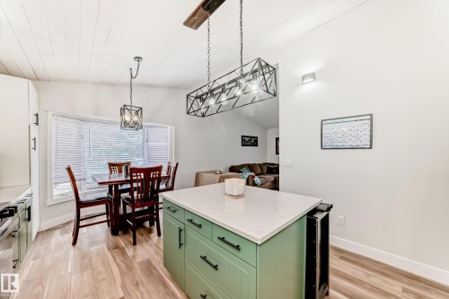 42 Alexander Drive, Leduc, AB - Indoor Photo Showing Dining Room