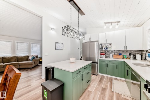 42 Alexander Drive, Leduc, AB - Indoor Photo Showing Kitchen With Double Sink