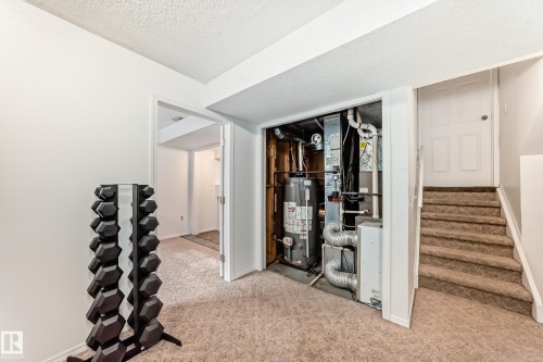 5 Dillon Place, St. Albert, AB - Indoor Photo Showing Other Room