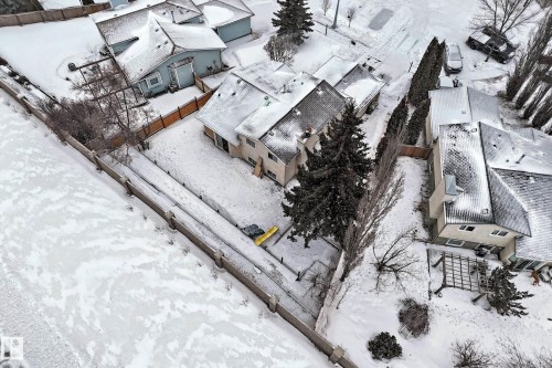 5 Dillon Place, St. Albert, AB - Outdoor