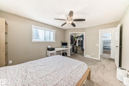 5 Dillon Place, St. Albert, AB - Indoor Photo Showing Bedroom