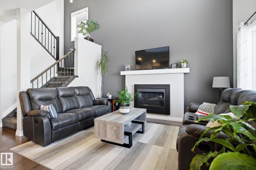 22314 82 Avenue, Edmonton, AB - Indoor Photo Showing Living Room With Fireplace