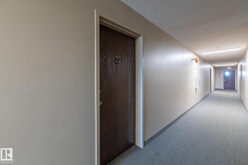 403 57 Brown Street, Stony Plain, AB - Indoor Photo Showing Other Room