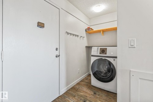 403 57 Brown Street, Stony Plain, AB - Indoor Photo Showing Laundry Room