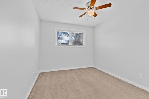 23 Larkspur Crescent, St. Albert, AB - Indoor Photo Showing Other Room