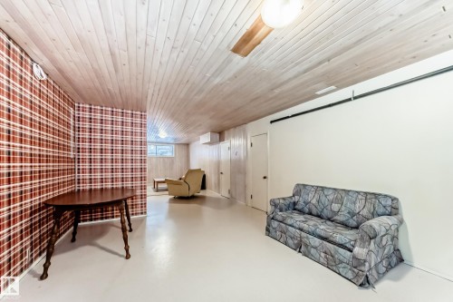 7809 116 Street, Edmonton, AB - Indoor Photo Showing Other Room