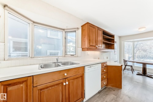 7809 116 Street, Edmonton, AB - Indoor Photo Showing Kitchen With Double Sink