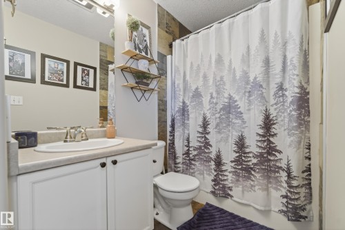3203 49 Street, Beaumont, AB - Indoor Photo Showing Bathroom