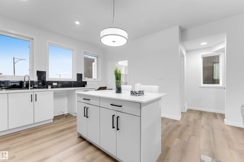 67 130 Element Dr, St. Albert, AB - Indoor Photo Showing Kitchen With Double Sink