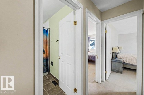 82 Erie Street S, Devon, AB - Indoor Photo Showing Other Room