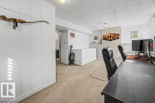 82 Erie Street S, Devon, AB - Indoor