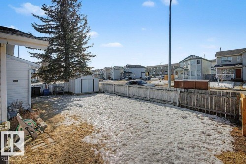 82 Erie Street S, Devon, AB - Outdoor