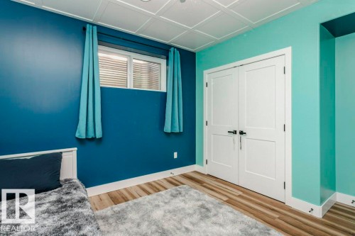 839 34 Av, Edmonton, AB - Indoor