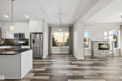 10 804 Welsh Drive, Edmonton, AB - Indoor Photo Showing Kitchen With Stainless Steel Kitchen With Upgraded Kitchen