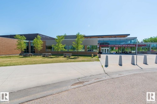 View of front of property featuring a front yard - 3308 9351 Simpson Drive, Edmonton, AB - Outdoor