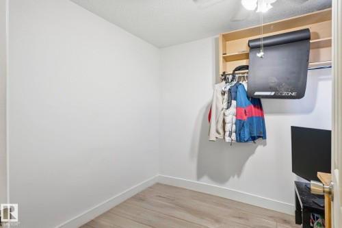 16B 18305 89 Avenue, Edmonton, AB - Indoor