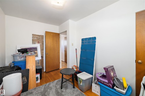 12832 134 Street, Edmonton, AB - Indoor