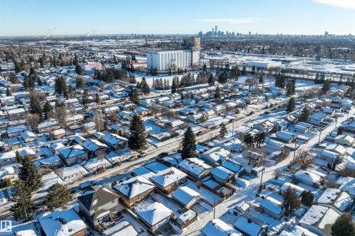 12832 134 Street, Edmonton, AB - Outdoor With View