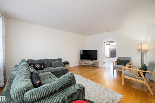 12832 134 Street, Edmonton, AB - Indoor Photo Showing Living Room