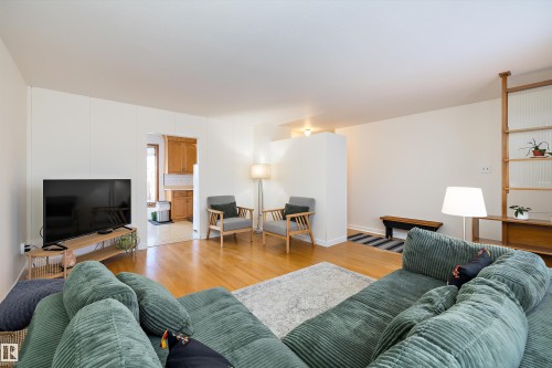12832 134 Street, Edmonton, AB - Indoor Photo Showing Living Room
