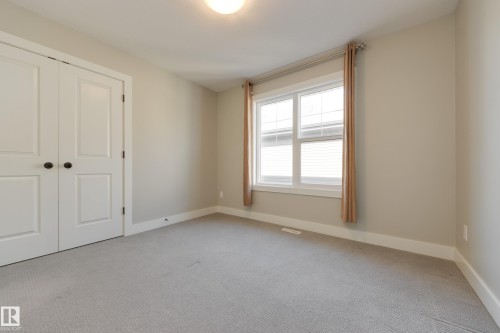 7473 Colonel Mewburn Road, Edmonton, AB - Indoor Photo Showing Other Room