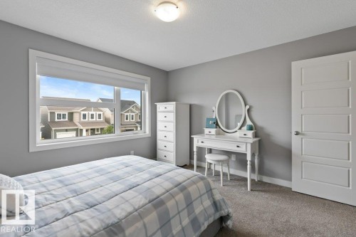 20008 18 Avenue, Edmonton, AB - Indoor Photo Showing Bedroom
