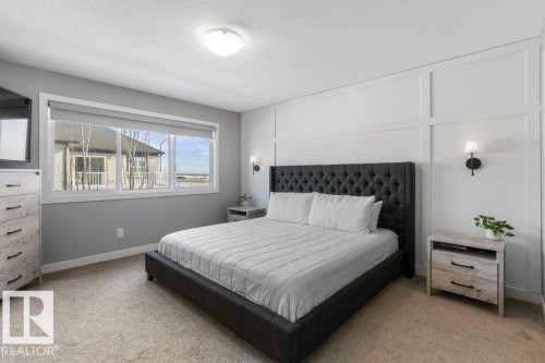 20008 18 Avenue, Edmonton, AB - Indoor Photo Showing Bedroom