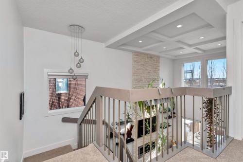 2009 Blue Jay Crest, Edmonton, AB - Indoor Photo Showing Other Room