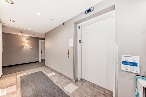 229 6076 Schonsee Way, Edmonton, AB - Indoor