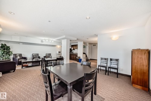 229 6076 Schonsee Way, Edmonton, AB - Indoor Photo Showing Other Room