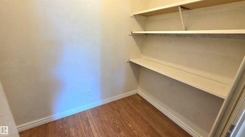 202 10826 113 Street Nw, Edmonton, AB - Indoor With Storage