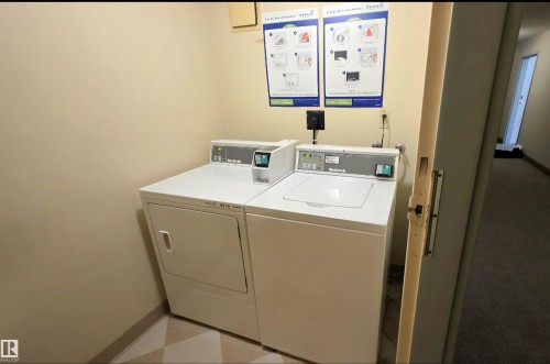 202 10826 113 Street Nw, Edmonton, AB - Indoor Photo Showing Laundry Room